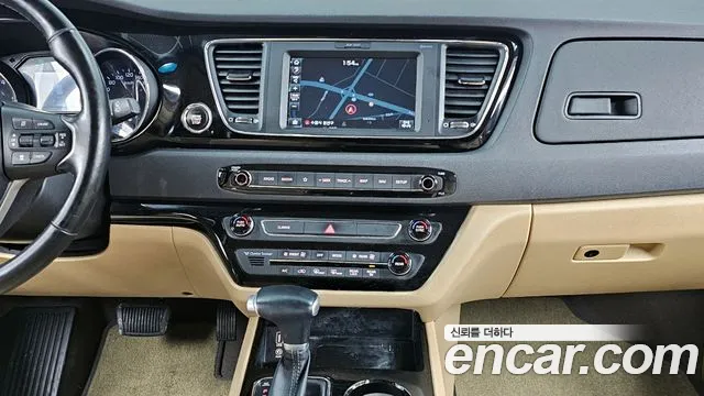 Kia The New Carnival 2019 Черный из Кореи, фото 5