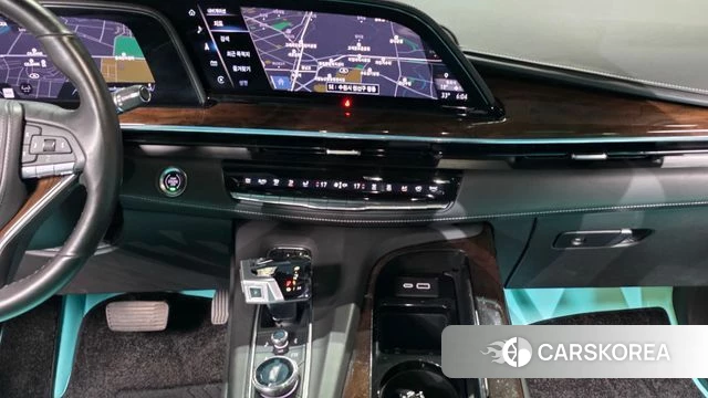 Cadillac Escalade 5th Generation 2021 Белый из Кореи, фото 5