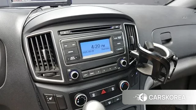 Hyundai Grand Starex 2018 Серебристо-серый из Кореи, фото 5