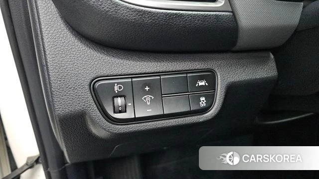 Kia Seltos 2021 Белый из Кореи, фото 5