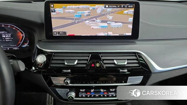 BMW 6 Series GT (G32) 2022 Белый из Кореи, фото 5