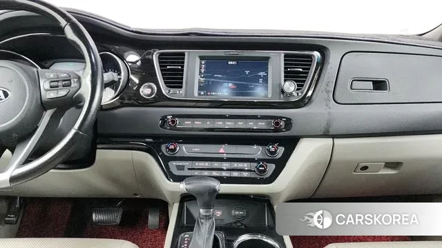 Kia The New Carnival 2018 Черный из Кореи, фото 5