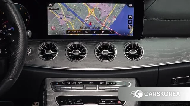 Mercedes-Benz E-Class W213 2021 Белый из Кореи, фото 5