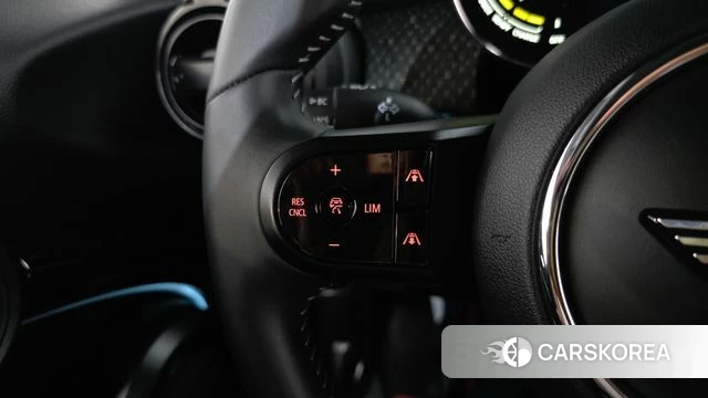 Mini Cooper Electric 2022 Серебристо-серый из Кореи, фото 5