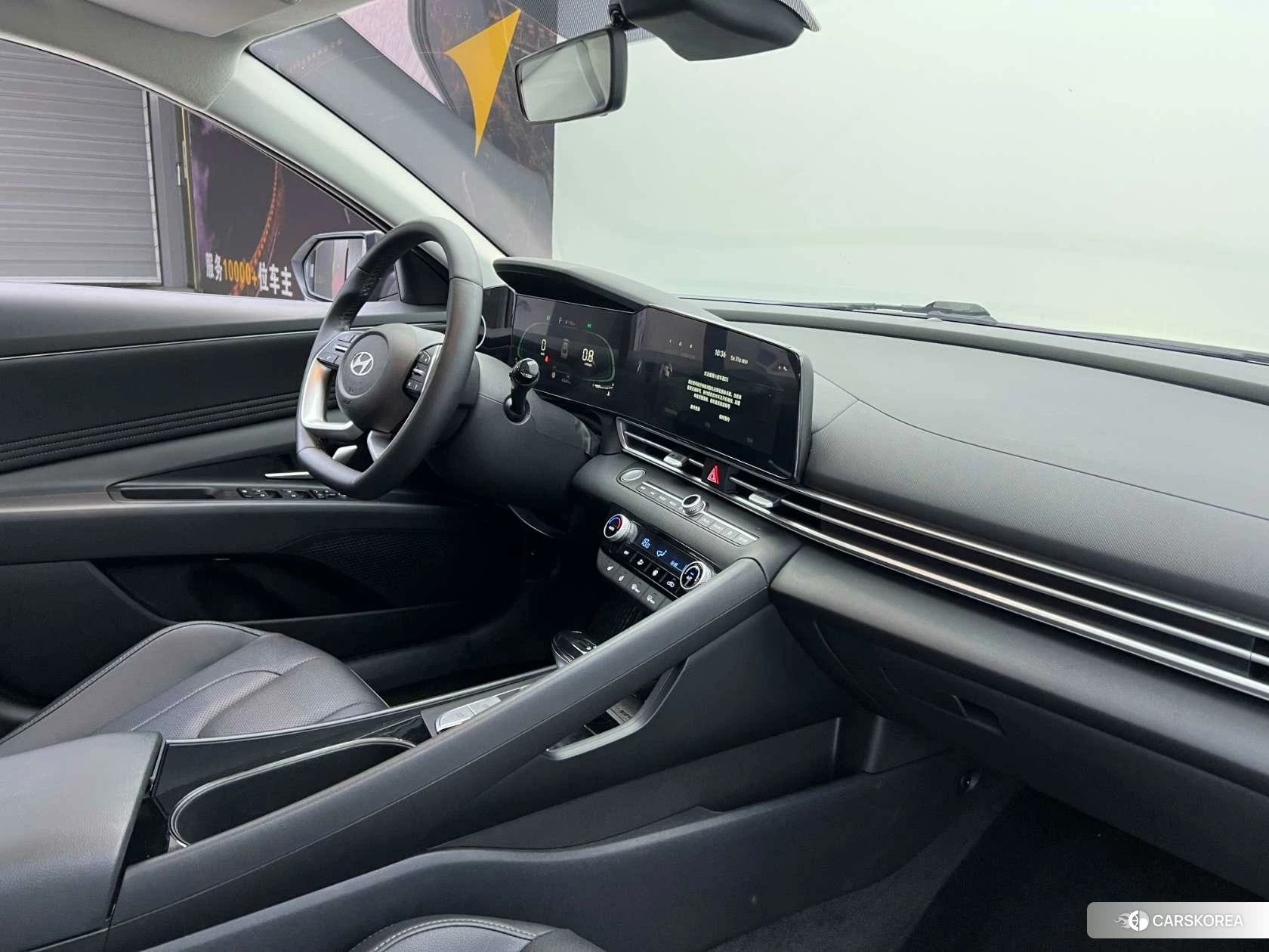 Hyundai Elantra 2023 Черный из Китая, фото 5