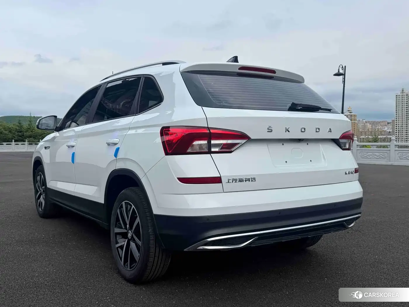 Skoda Komick 2023 Белый из Китая, фото 5