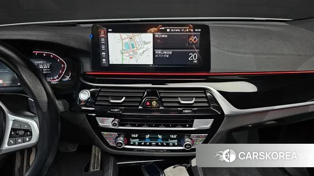 BMW 6 Series GT (G32) 2022 Белый из Кореи, фото 5