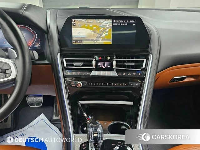 BMW 8 Series (G15) 2020 Небесно-голубой из Кореи, фото 5