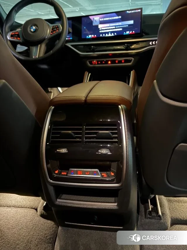 BMW X6 (G06) 2025 Черный из Кореи, фото 5