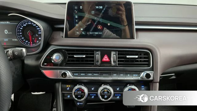 Genesis G70 2020 Черный из Кореи, фото 5