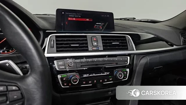 BMW 4 Series (F32) 2019 Серебристо-серый из Кореи, фото 5