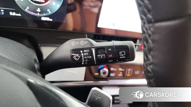 Kia Sportage 5th Generation 2023 Белый из Кореи, фото 5