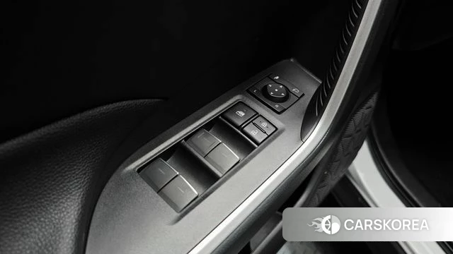 Toyota RAV4 5th Generation 2025 Белый из Кореи, фото 5