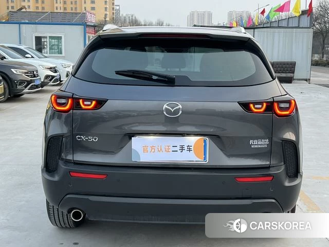Mazda CX-50 line also 2023 Темно-серый из Китая, фото 5