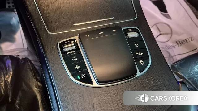 Mercedes-Benz GLC-Class X253 2020 Белый из Кореи, фото 5