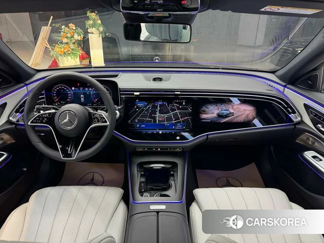 Mercedes-Benz E-class 2024 Синий из Китая, фото 5