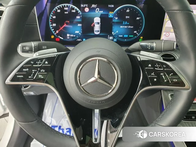 Mercedes-Benz E-Class W213 2023 Белый из Кореи, фото 5