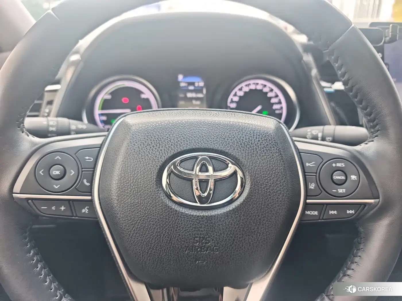 Toyota Camry 2023 Белый из Китая, фото 5