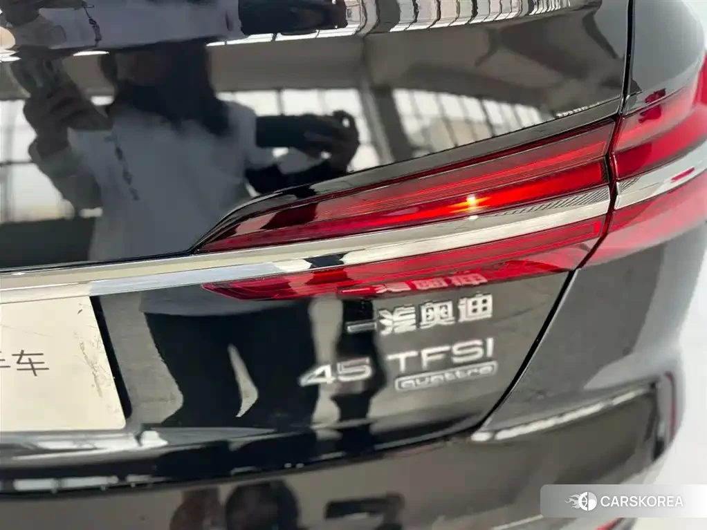 Audi A6L 2023 Черный из Китая, фото 6