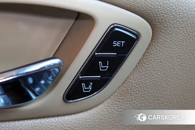 Kia The New Carnival 2019 Белый из Кореи, фото 5