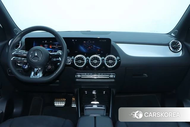 Mercedes-Benz GLA AMG 2025 Белый из Китая, фото 5