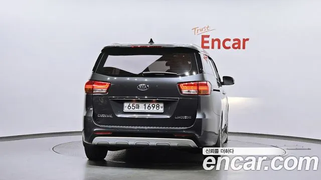 Kia All New Carnival 2018 Черный из Кореи, фото 5