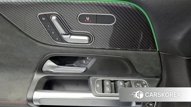 Mercedes-Benz GLB-Class X247 2020 Черный из Кореи, фото 5