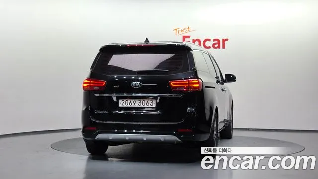 Kia The New Carnival 2019 Черный из Кореи, фото 5