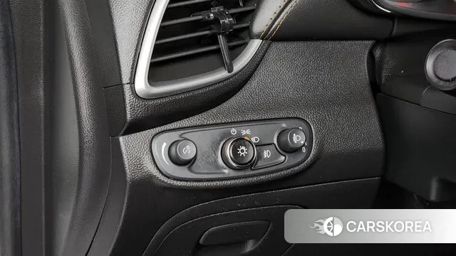 Chevrolet (GM Daewoo) The New Trax 2019 Белый из Кореи, фото 5