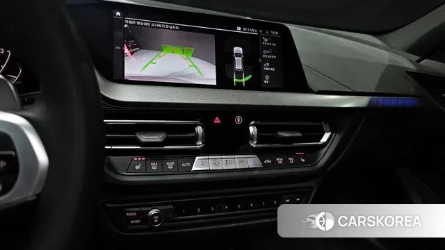 BMW 1 Series (F40) 2023 Белый из Кореи, фото 5