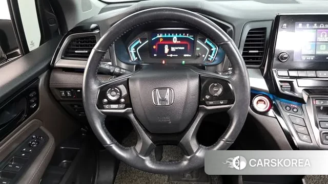 Honda Odyssey 2019 Белый из Кореи, фото 5