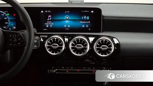 Mercedes-Benz A-Class W177 2020 Белый из Кореи, фото 5