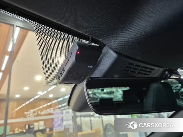 Lexus UX300h 2024 Белый из Кореи, фото 5