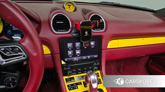 Porsche 718 Boxster 2019 Желтый из Кореи, фото 5