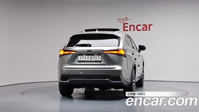 Lexus NX300h id 2700624 из Кореи 5