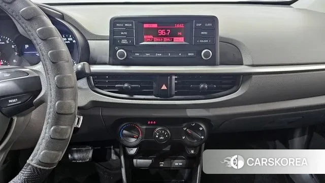 Kia Morning Urban (JA) 2021 Жемчужный цвет из Кореи, фото 5