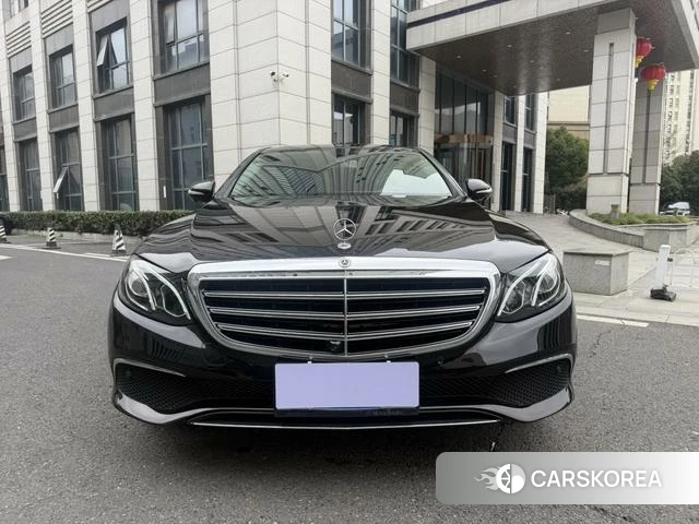Mercedes-Benz E-class 2019 Черный из Китая, фото 5