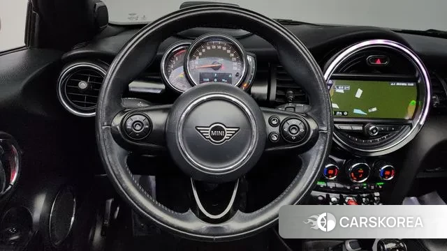 Mini Cooper Convertible 2020 Красный из Кореи, фото 5