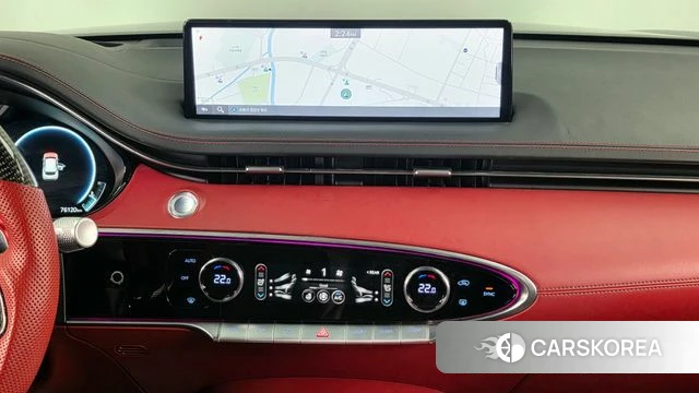 Genesis GV70 2021 Черный из Кореи, фото 5