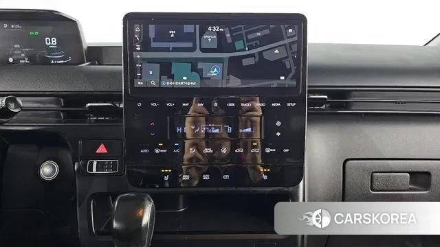 Hyundai Staria 2021 Белый из Кореи, фото 5