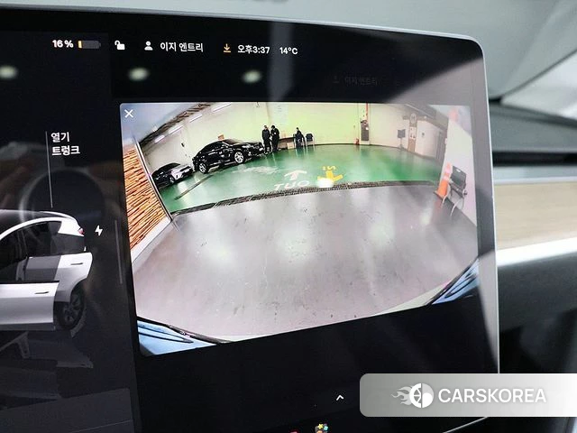 Tesla Model Y 2023 Белый из Кореи, фото 5