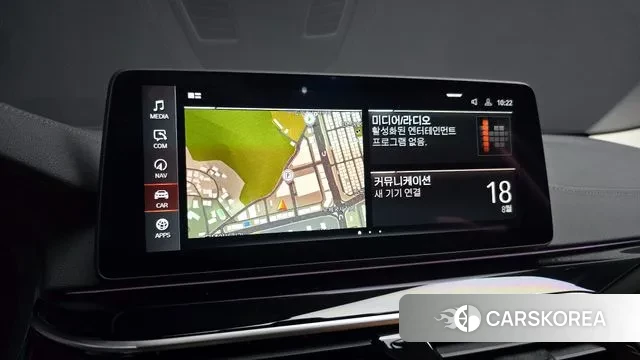 BMW 5 Series (G30) 2021 Белый из Кореи, фото 5