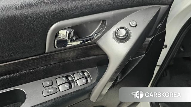 Ssangyong Korando Turismo id 4536810 из Кореи 5