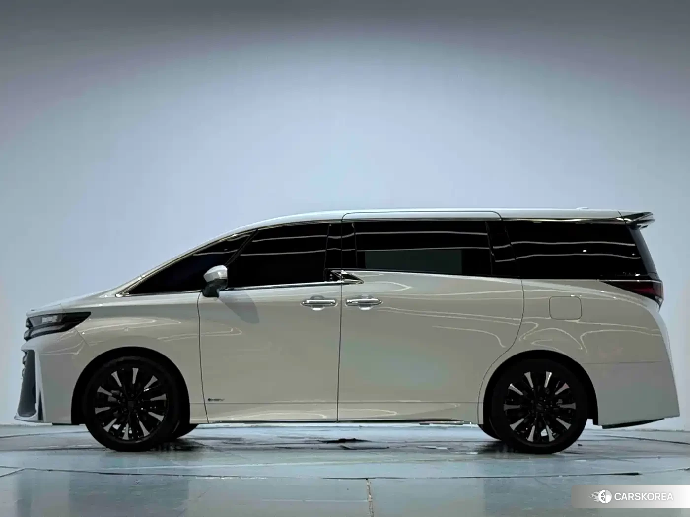 Toyota Vellfire 2024 Белый из Китая, фото 5