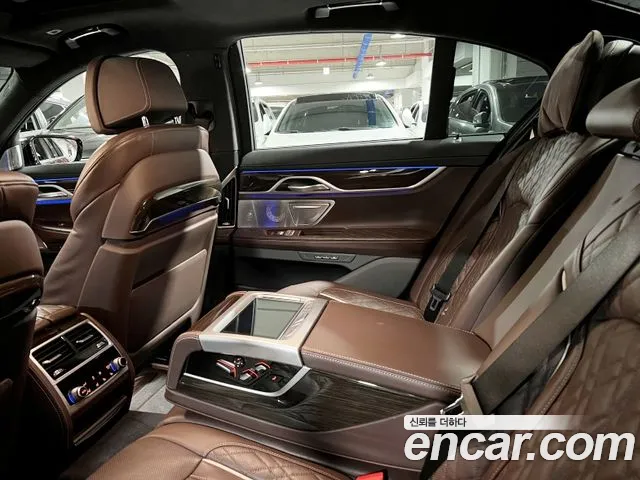 BMW 7 Series (G11) id 2709455 из Кореи 5