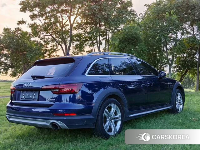 Audi A4 (import) 2019 Синий из Китая, фото 5