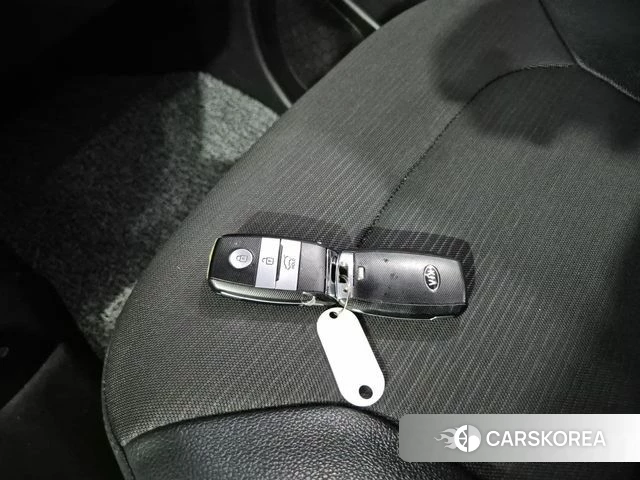 Kia The New Ray 2019 Серебряный из Кореи, фото 5