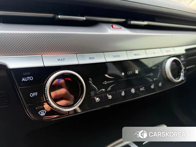 Genesis G80 (RG3) 2023 Черный из Кореи, фото 5