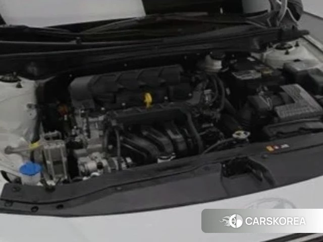 Hyundai The New Avante (CN7) 2023 Белый из Кореи, фото 5