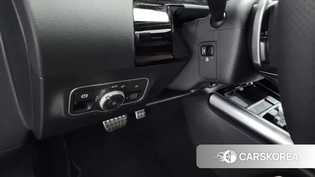 Mercedes-Benz GLA - Class H247 2025 Черный из Кореи, фото 5